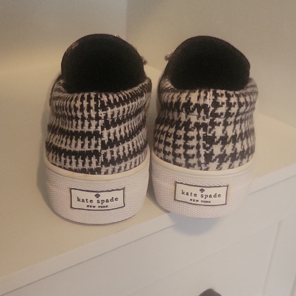 Kate Spade Sz6 Houndstooth Slip-On Sneakers with Crystal Accents 1" sole - Picture 3 of 8